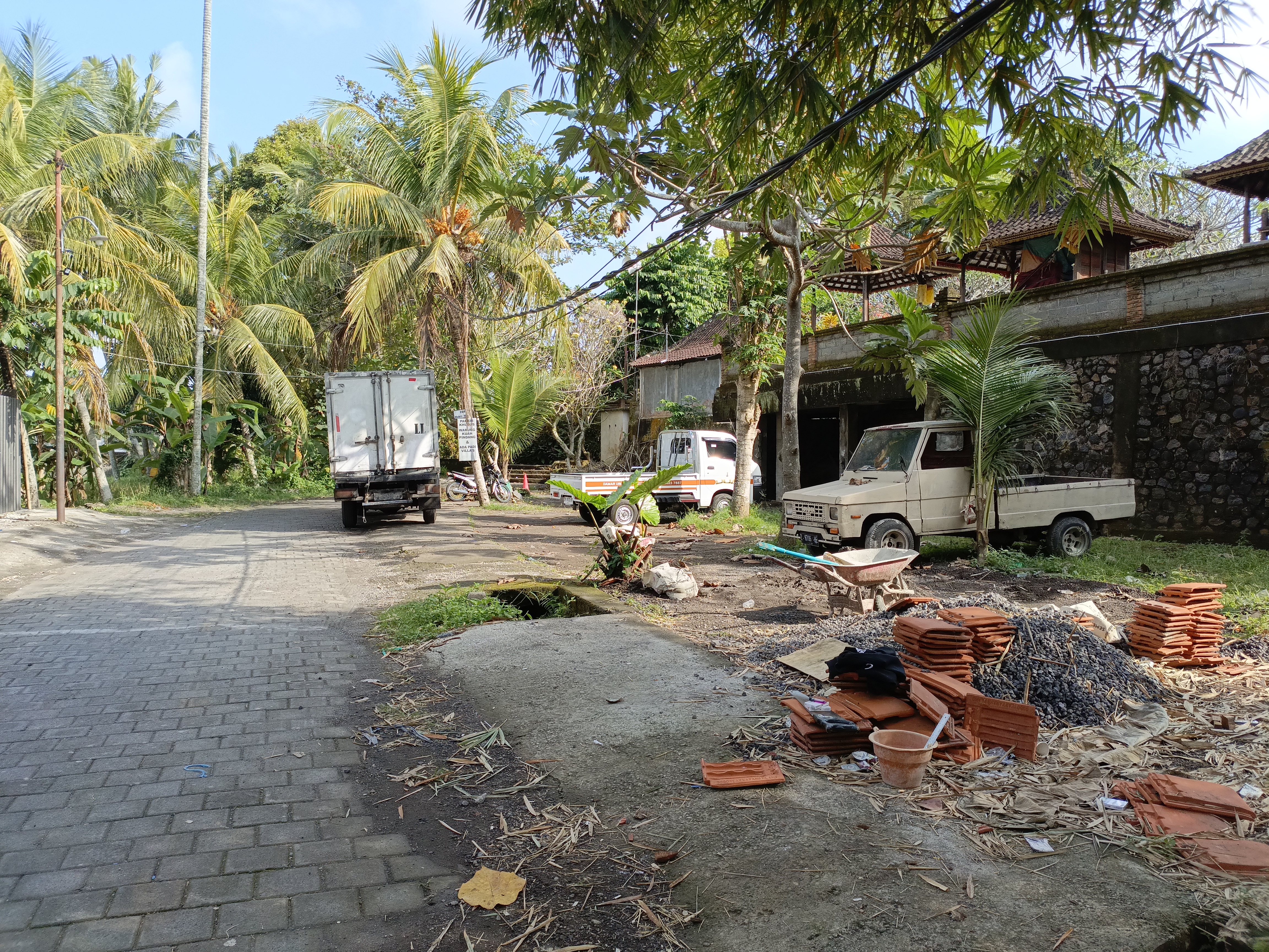 Area Parkir 1